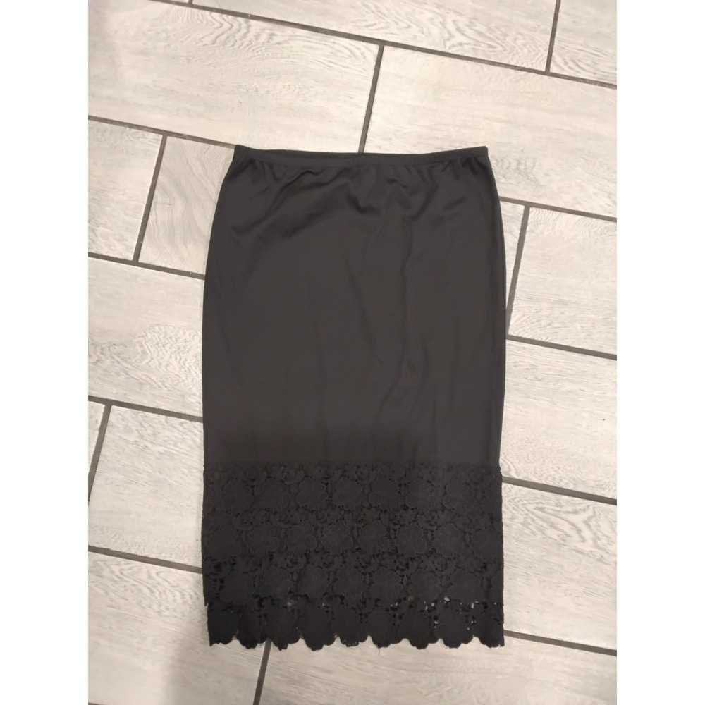Downeast Floral Lace Skirt Extender Black Small NWT DB000000059 - Picture 2 of 4